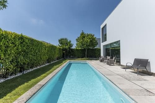 PF28221 - 5 Bedroom House with swimming pool, Carnaxide, Oeiras - Image 50