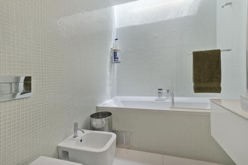 PF28221 - 5 Bedroom House with swimming pool, Carnaxide, Oeiras - Image 33