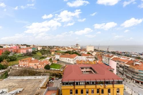 PF29953 - Apartamento T2 com vista, Beato, Lisboa - Imagem 22