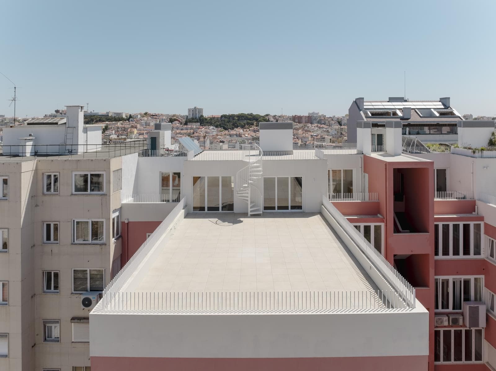 Penthouse T5 com vista, Campo Mártires da Pátria, Lisboa - Imagem 30