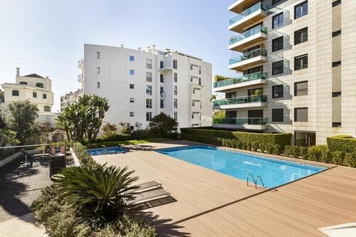 PF33023 - Apartamento T4 com estacionamento, Infante Santo (Prazeres), Lisboa - Imagem 2