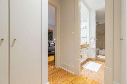PF33382 - Apartamento T4 com estacionamento, Chiado, Lisboa - Imagem 32