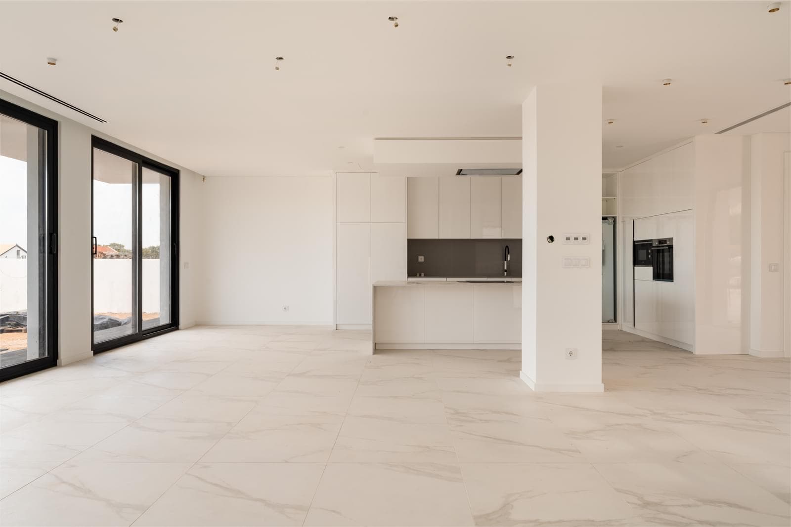 Moradia Isolada T4 com piscina, Alcochete - Imagem 19