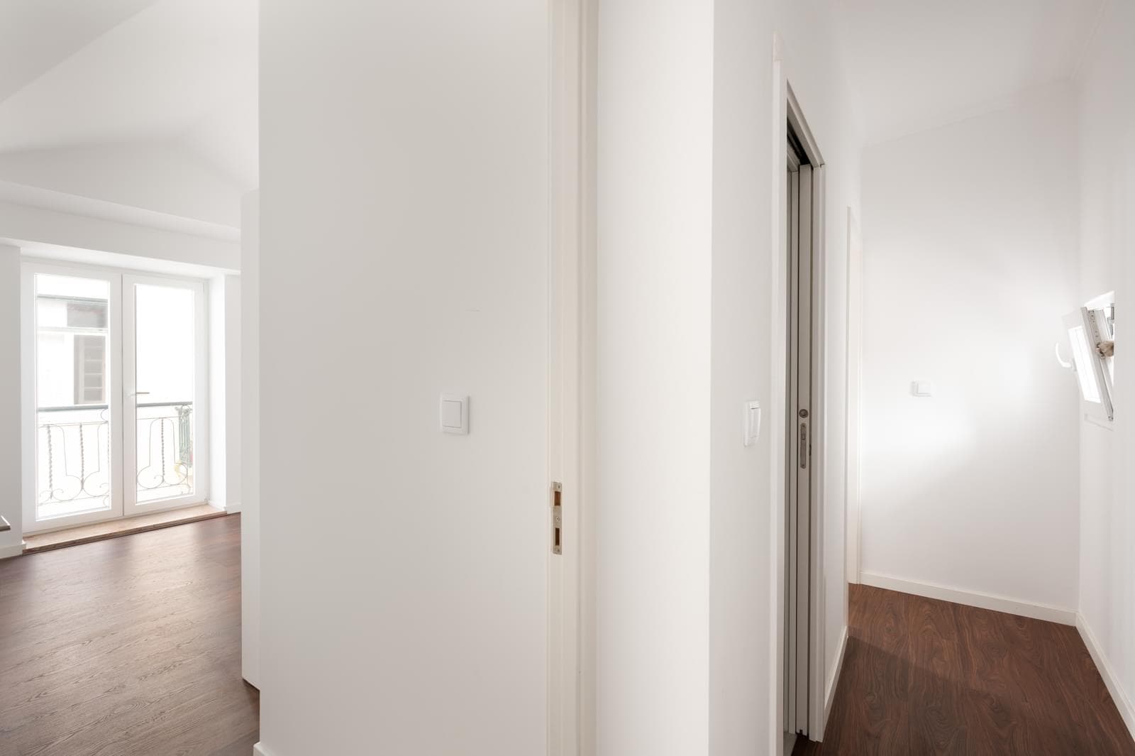 Apartamento T2 com vista, Santa Catarina, Lisboa - Imagem 16
