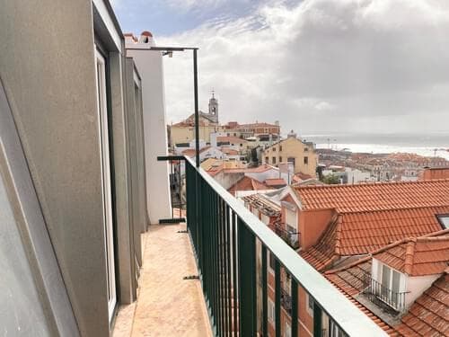 PF34784 - Apartamento T2 com vista, Santa Catarina, Lisboa - Imagem 2