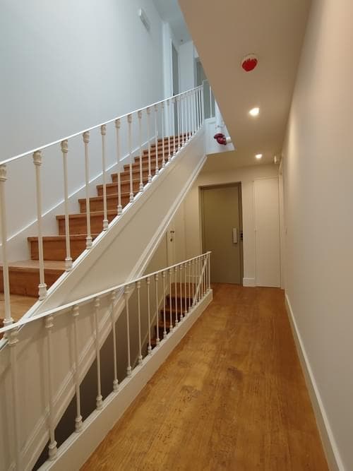 PF39887 - Apartamento T2 com vista, Campo de Ourique, Lisboa - Imagem 15