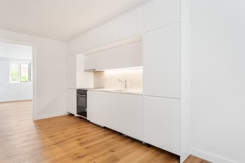 PF39887 - Apartamento T2 com vista, Campo de Ourique, Lisboa - Imagem 2