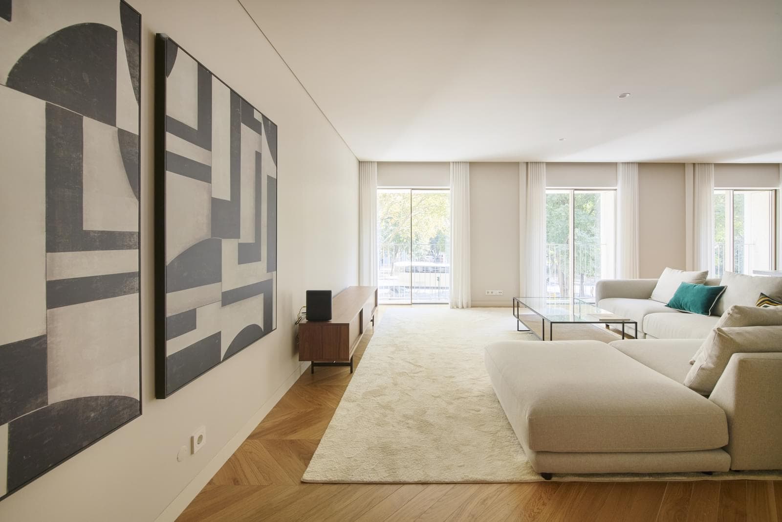 Apartamento T2 com estacionamento, Avenida da Liberdade, Lisboa - Imagem 2
