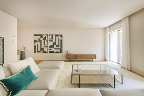 PF35517 - Apartamento T2 com estacionamento, Avenida da Liberdade, Lisboa - Imagem 1