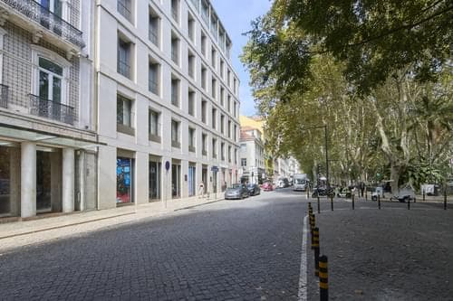 PF35517 - Apartamento T2 com estacionamento, Avenida da Liberdade, Lisboa - Imagem 52