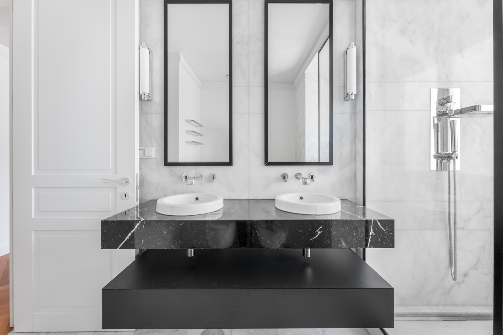 3 Bedroom Apartment with a view, Chiado, Lisboa - Image 17
