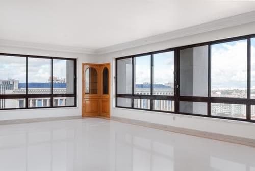 PF36087 - Apartamento T4 com vista, Campo Pequeno, Lisboa - Imagem 5