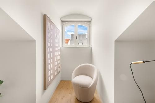 PF40605 - 1 Bedroom Apartment in Garrett 53, Chiado, Lisboa - Image 8