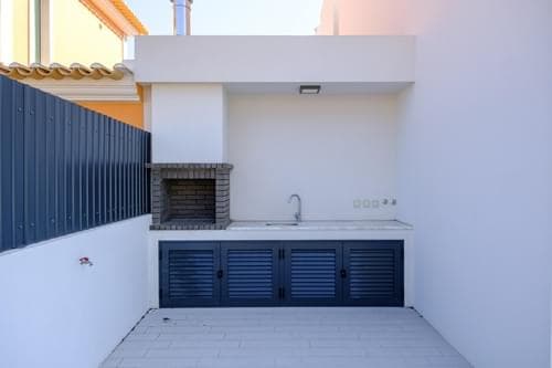 PF36519 - Moradia Isolada T4 com piscina, Aroeira, Almada - Imagem 14