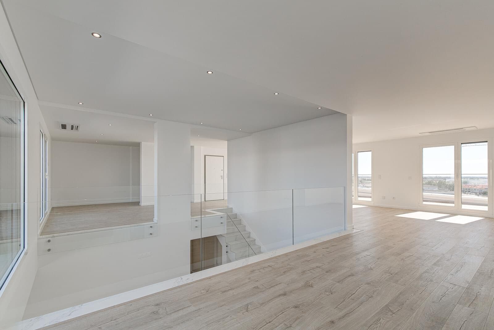 Duplex T4 com vista, Montijo - Imagem 32