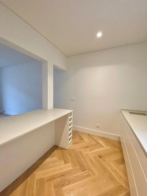PF37093 - 5 Bedroom Apartment with a view, Avenida da Liberdade, Lisboa - Image 8