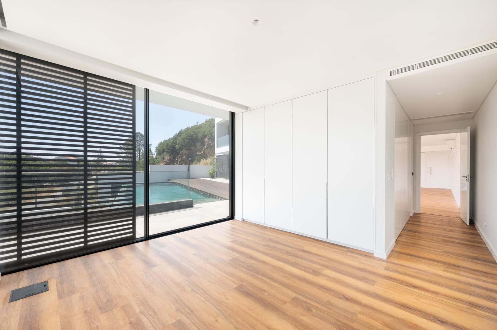 4 Bedroom House with swimming pool, Castelo, Sesimbra - Image 17