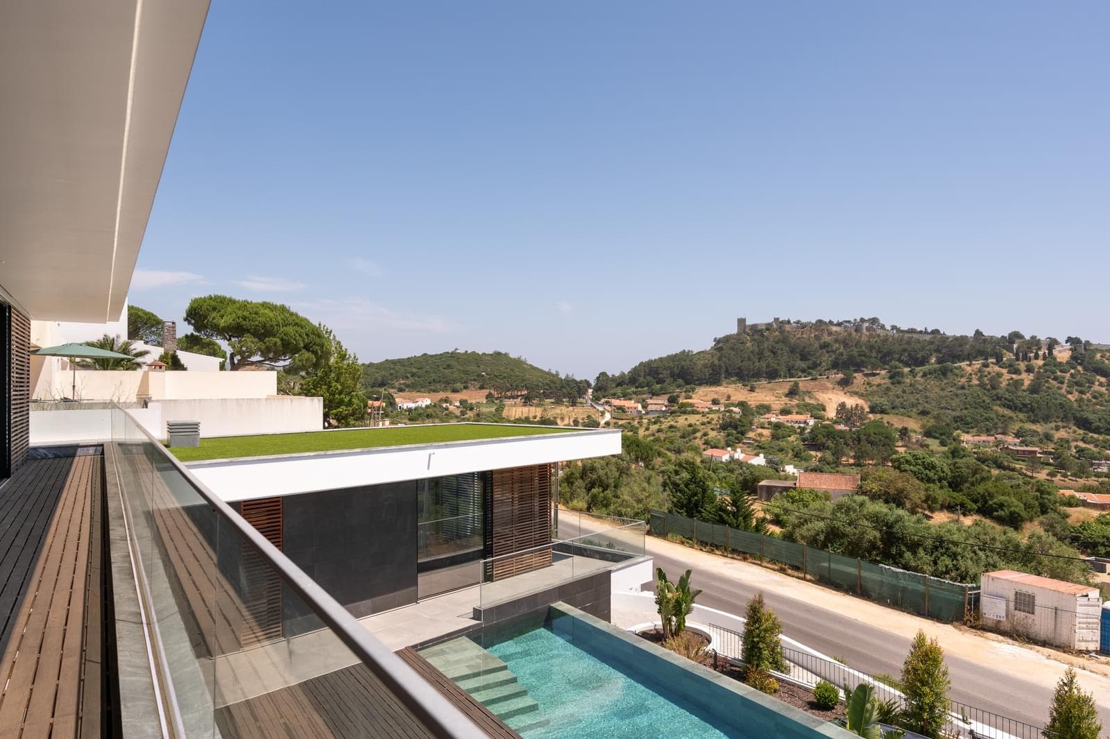 4 Bedroom House with swimming pool, Castelo, Sesimbra - Image 5