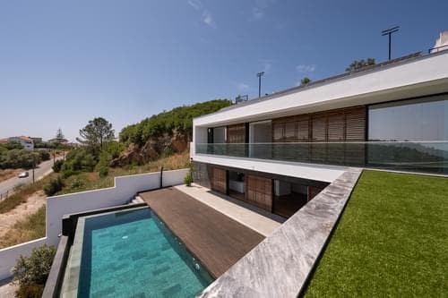 PF37195 - Moradia T4 com piscina, Castelo, Sesimbra - Imagem 3