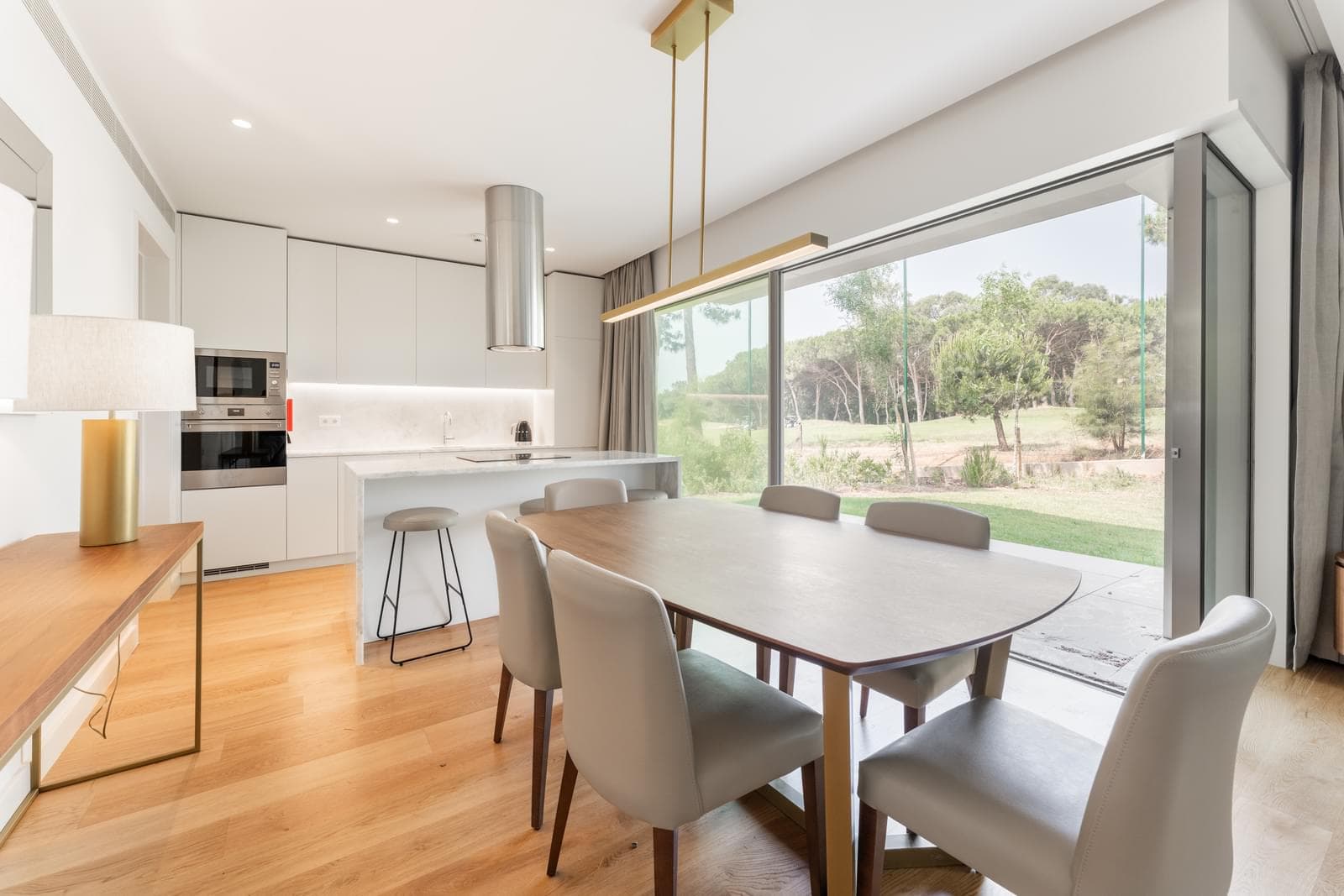 Apartamento T2 com jardim, Quinta da Marinha, Cascais - Imagem 2
