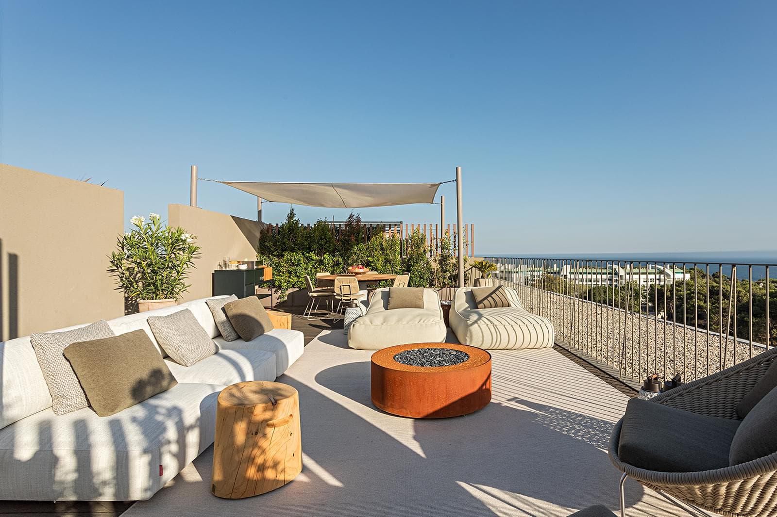 Penthouse T3 com piscina, Cascais - Imagem 1