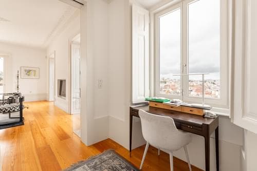 PF37695 - Andar de Moradia T3 + 1 com piscina, Castelo, Lisboa - Imagem 37