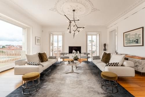 PF37695 - Andar de Moradia T3 + 1 com piscina, Castelo, Lisboa - Imagem 1