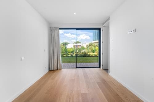 PF37747 - Moradia Geminada T4 + 1 com jardim, Cascais - Imagem 21