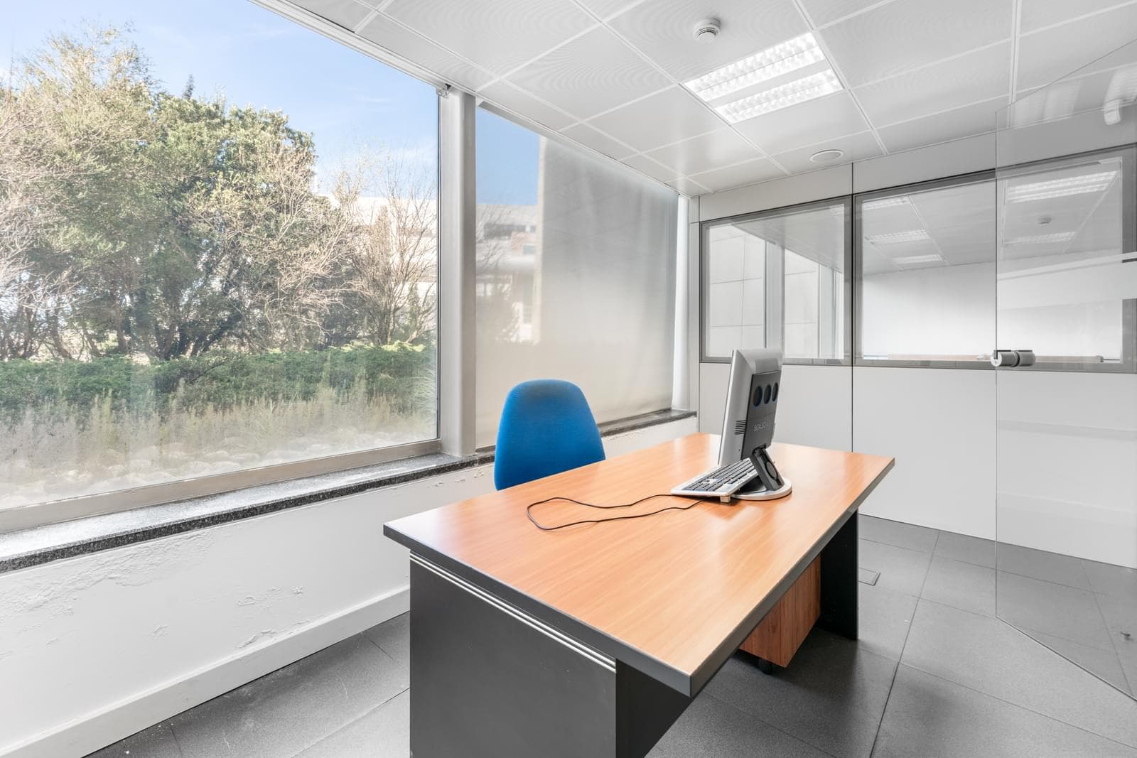 Bureau, Santo Amaro de Oeiras, Oeiras - Image 22