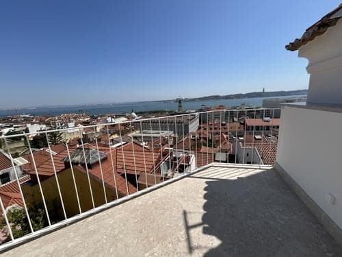 PF37926 - Apartamento T2 com vista, Chiado, Lisboa - Imagem 7