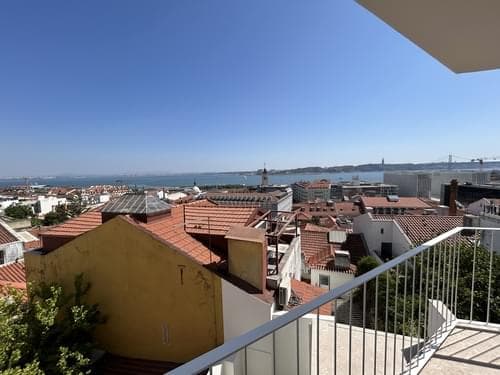 PF37926 - Apartamento T2 com vista, Chiado, Lisboa - Imagem 37