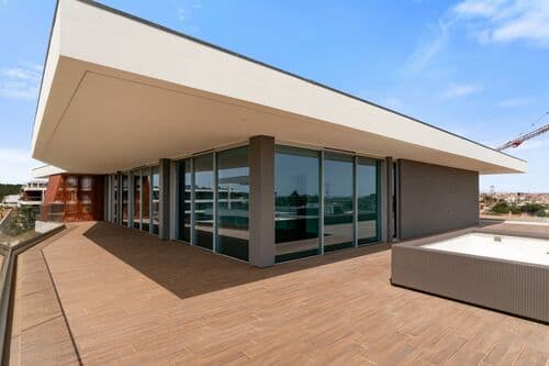 PF37981 - Penthouse T4 com piscina, Belas Clube de Campo, Sintra - Imagem 4