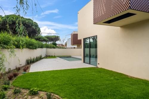 PF38049 - Moradia Isolada T5 + 1 com piscina, Birre, Cascais - Imagem 9