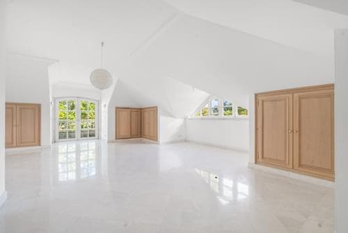 PF38063 - Moradia Isolada T9 com piscina, Guia, Cascais - Imagem 45