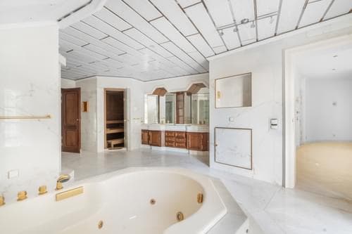 PF38063 - Moradia Isolada T9 com piscina, Guia, Cascais - Imagem 32