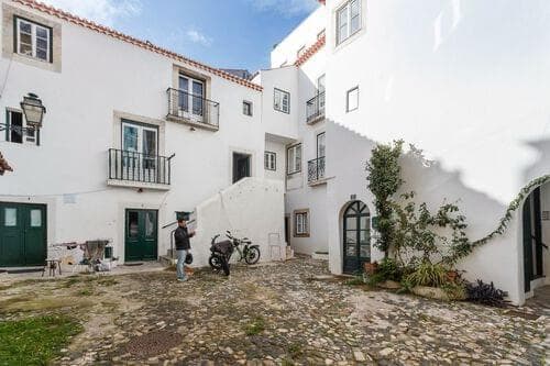 PF38274 - Apartamento T2 com terraço, Alfama, Lisboa - Imagem 24