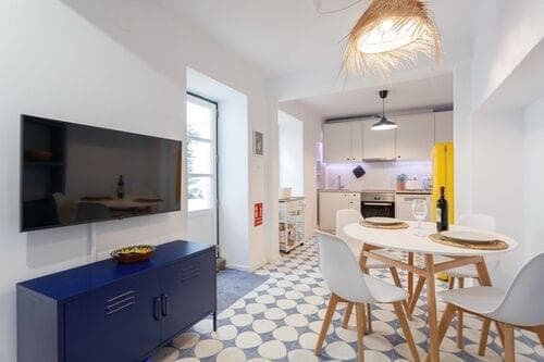 PF38274 - Apartamento T2 com terraço, Alfama, Lisboa - Imagem 6