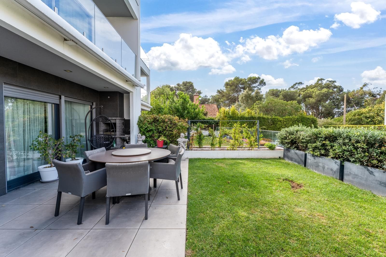Moradia T5 + 1 com piscina, Cascais - Imagem 5
