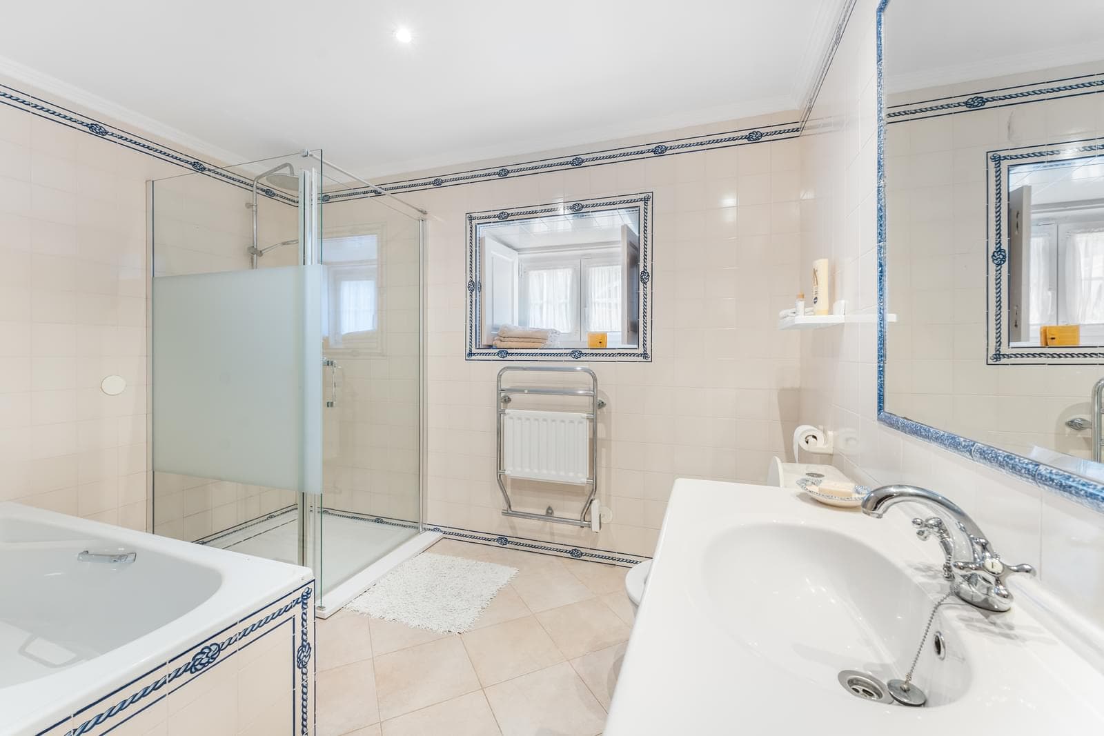 Moradia T5 com jardim, Monte Estoril, Cascais - Imagem 33