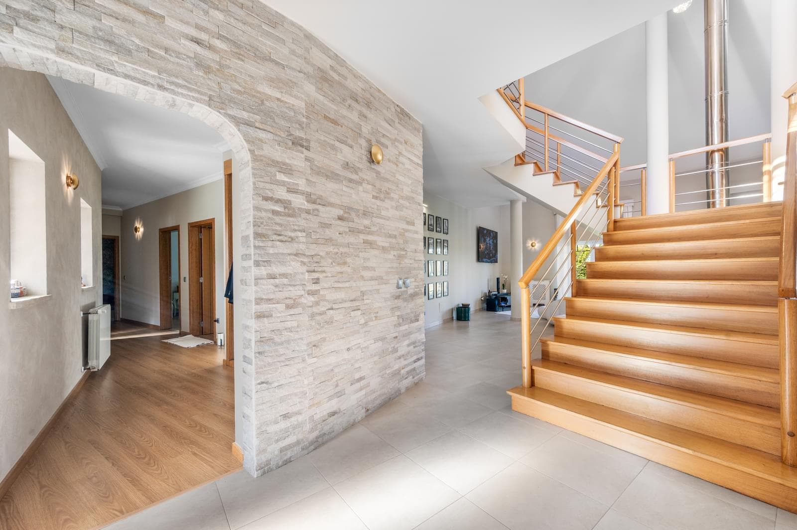 Moradia Isolada T6 com piscina, Rio Maior - Imagem 3