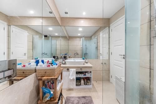 PF38997 - Moradia Isolada T4 + 1 com piscina, Estoril, Cascais - Imagem 17