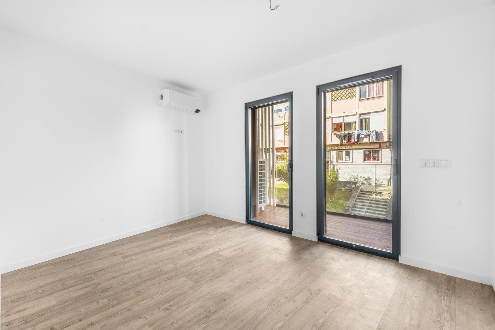 Appartement 4 pièces avec parking, Odivelas - Image 19