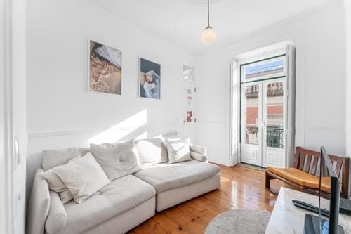 PF39161 - Apartamento T2 com varanda, Príncipe Real, Lisboa - Imagem 1
