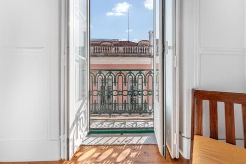 PF39161 - Apartamento T2 com varanda, Príncipe Real, Lisboa - Imagem 3