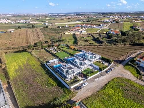 PF39178 - Moradia Isolada T3 + 1 com piscina, Peniche - Imagem 49