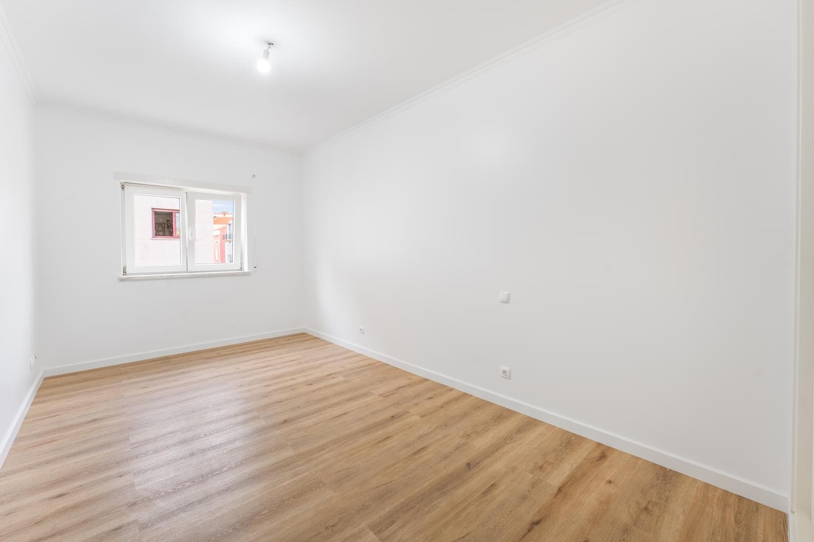 Apartamento T3 com estacionamento, Praça de Espanha, Lisboa - Imagem 12