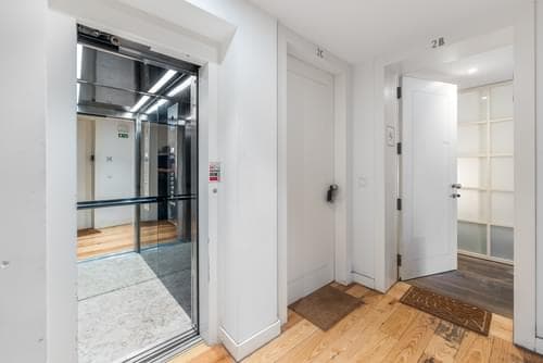 PF39225 - Apartamento T0 + 1 com vista, Chiado, Lisboa - Imagem 3