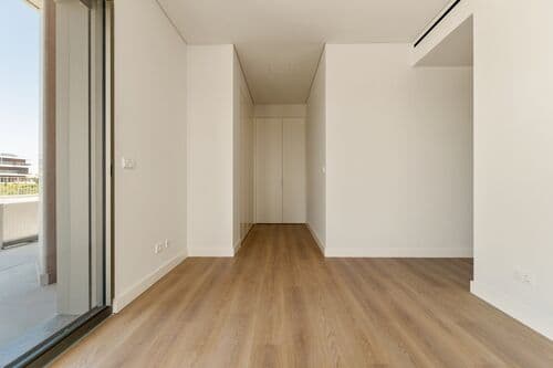 PF39270 - Penthouse T4 com jardim, Belas Clube de Campo, Sintra - Imagem 33