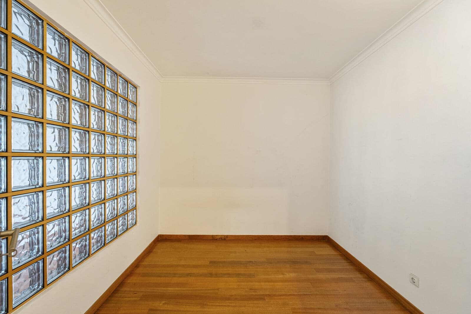 Apartamento T1 + 1 com piscina, Estoril, Cascais - Imagem 29