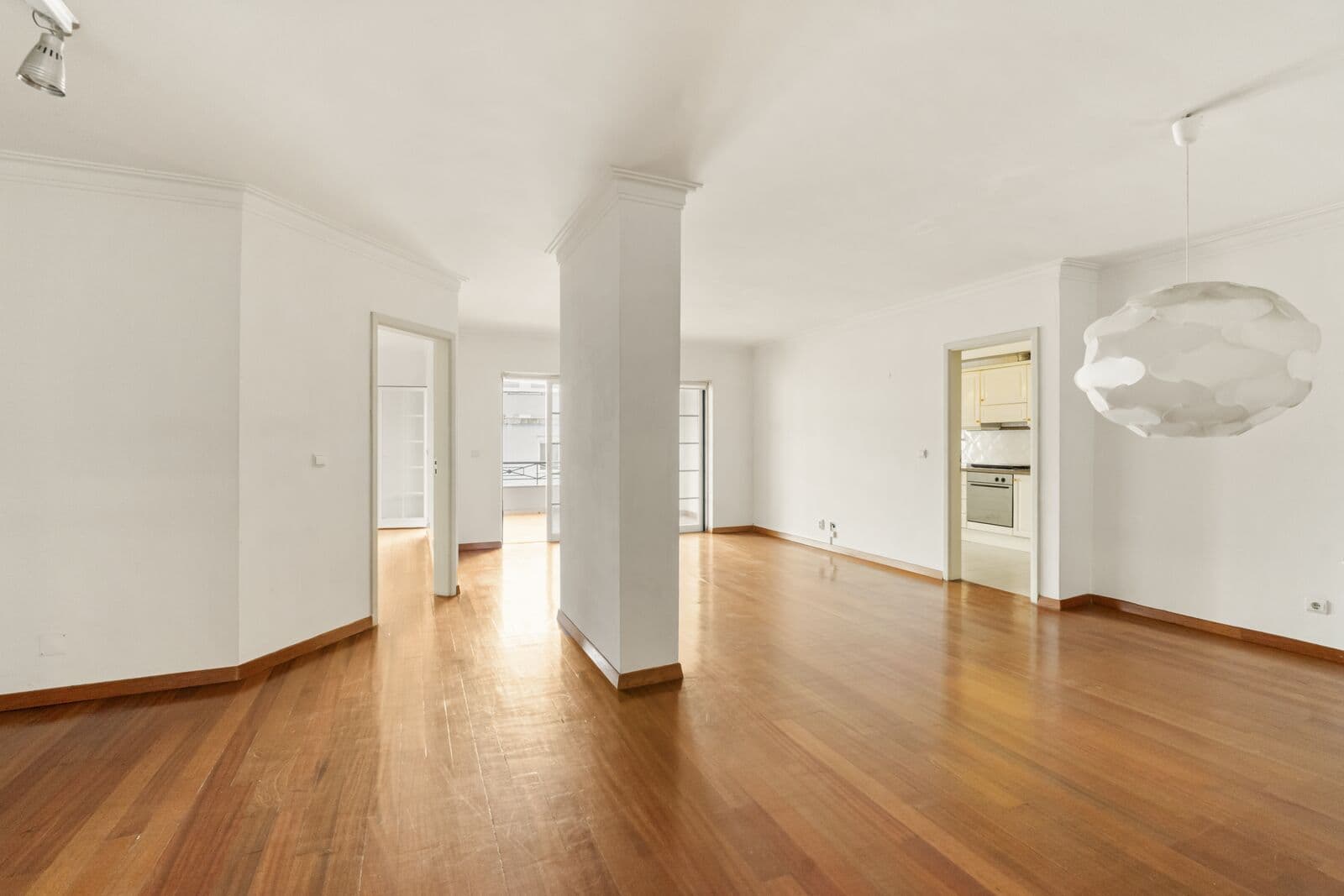 Apartamento T1 + 1 com piscina, Estoril, Cascais - Imagem 25